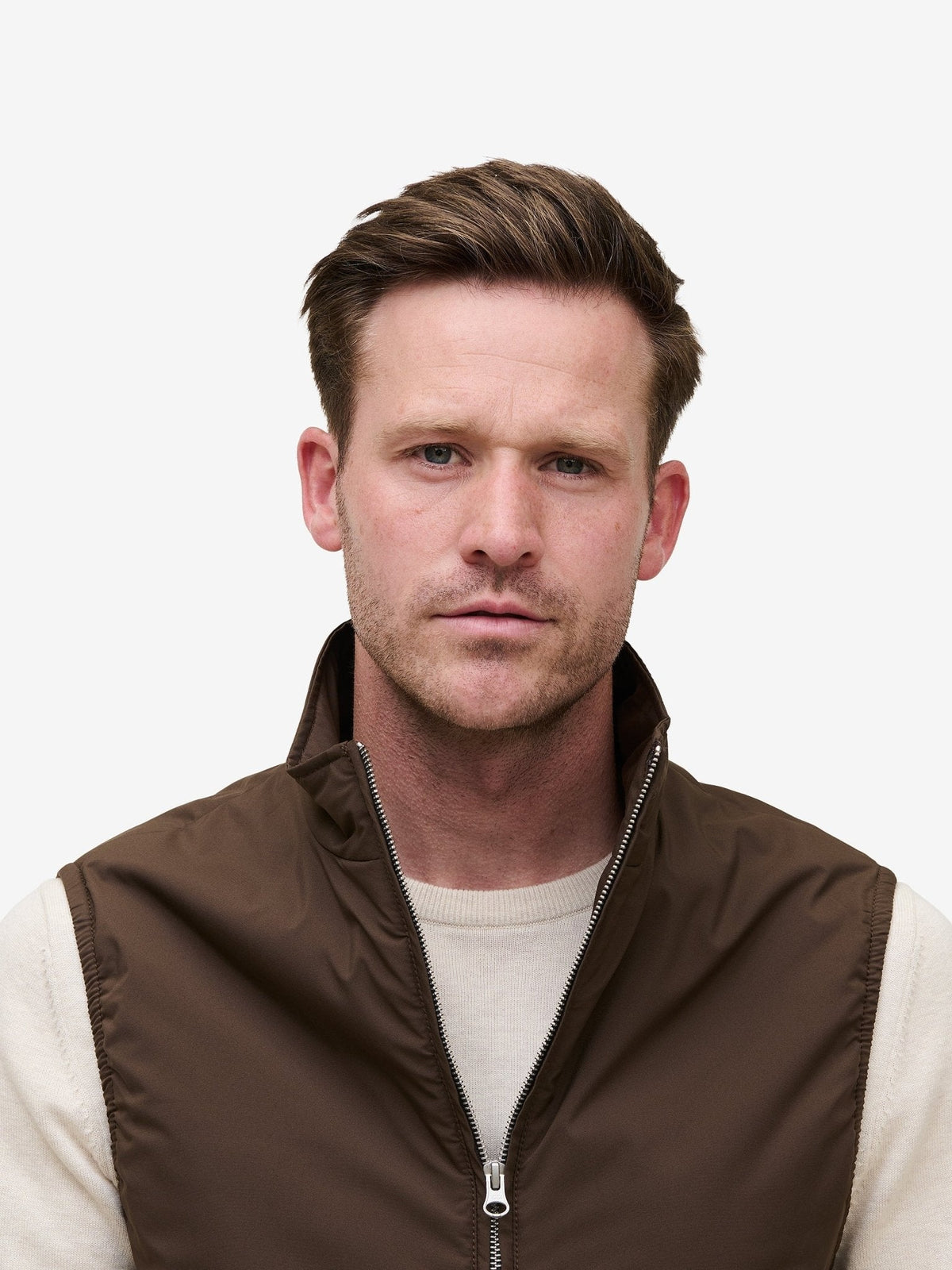 Scott Water-Repellent Vest – Dark Brown - Roviane